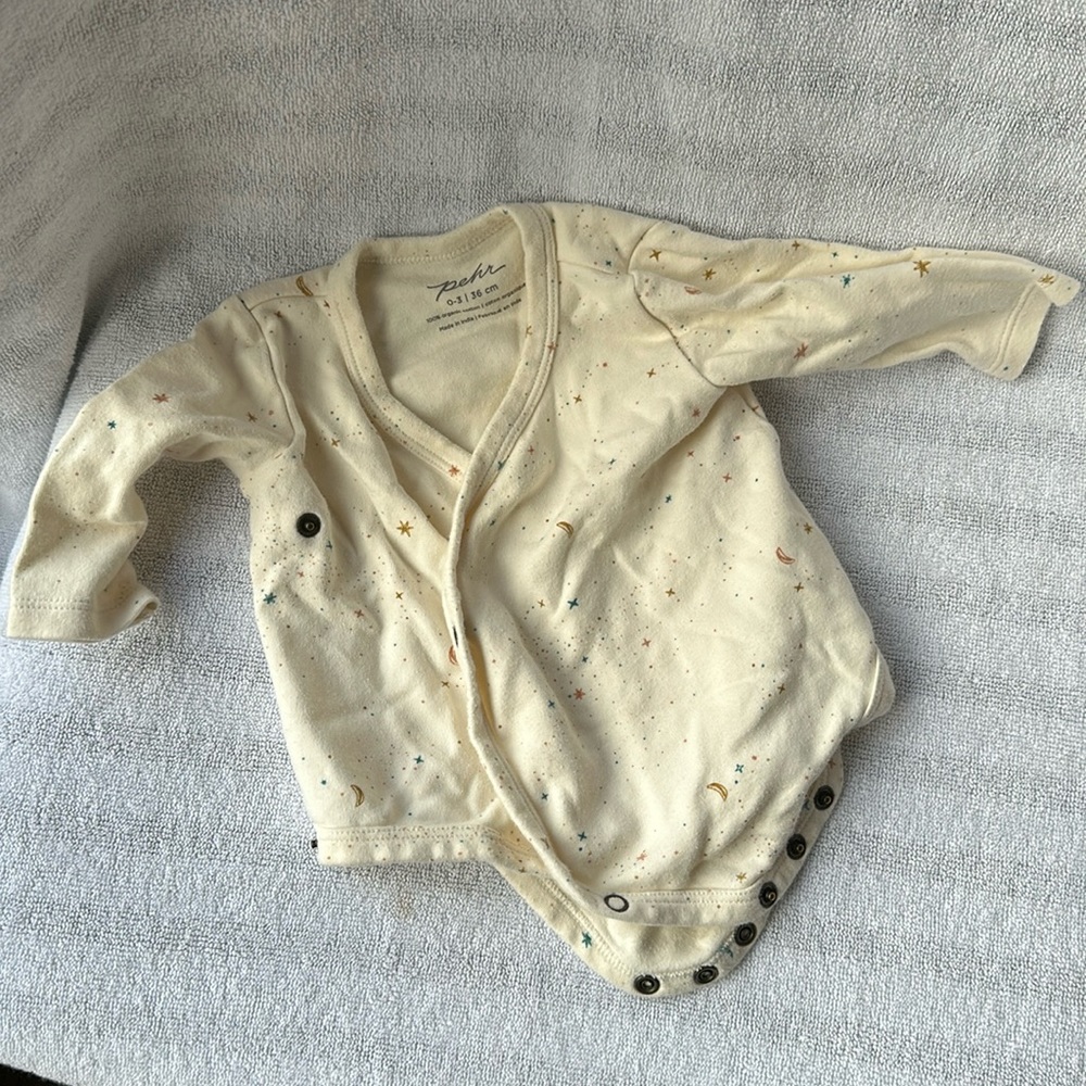 Pehr 0-3m bodysuit 100% cotton